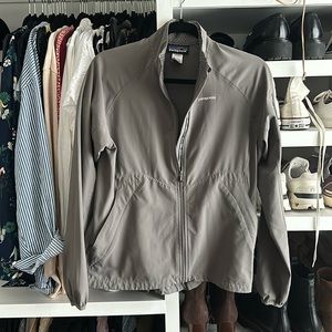 Women’s Patagonia running jacket